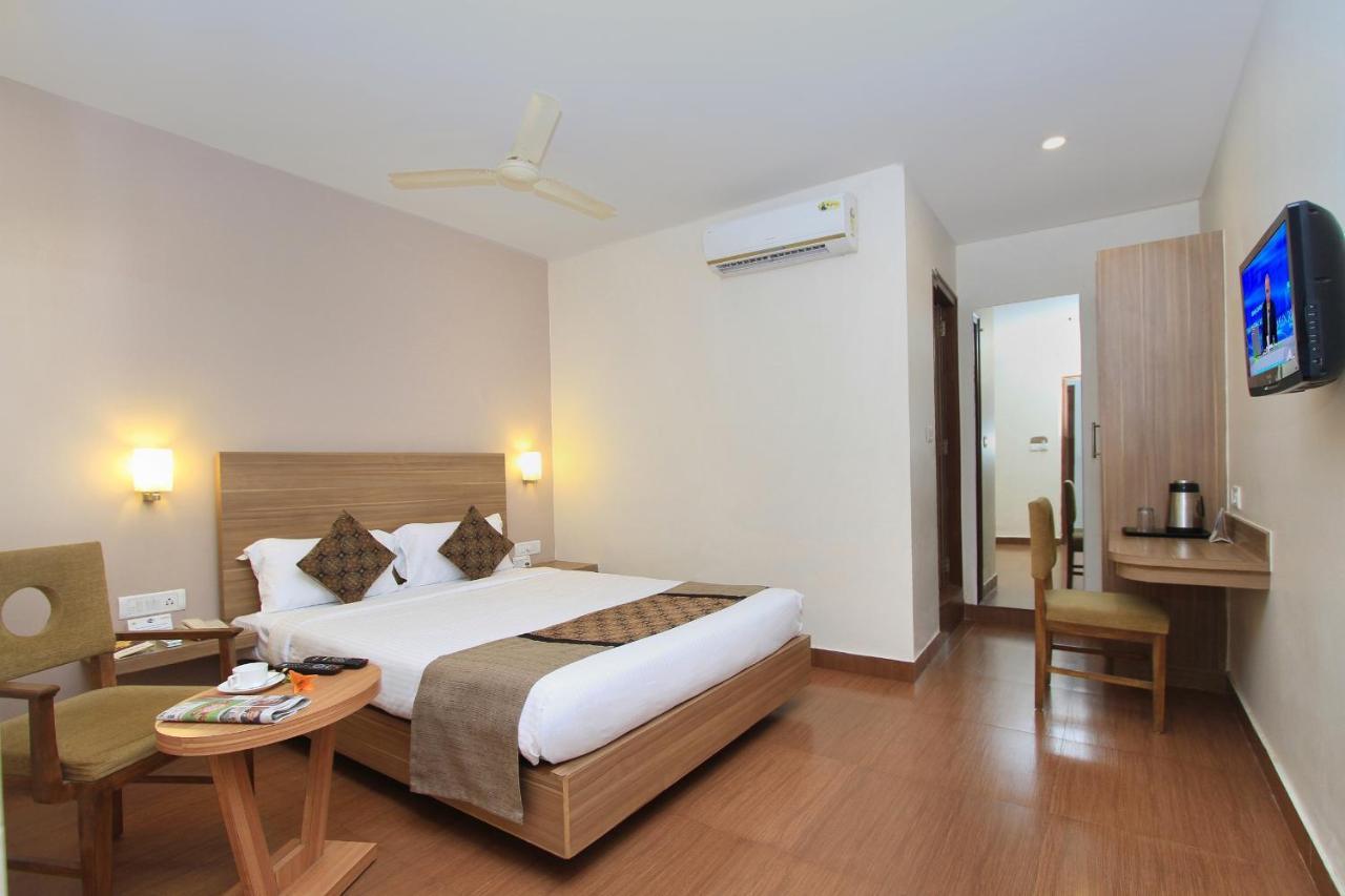 Octave La Sara Vista Hotel บังกาลอร์ ภายนอก รูปภาพ
