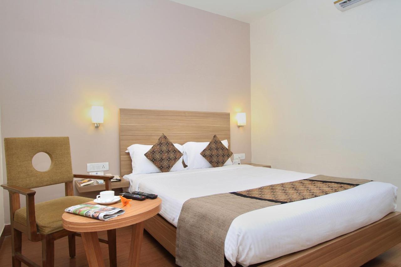 Octave La Sara Vista Hotel บังกาลอร์ ภายนอก รูปภาพ