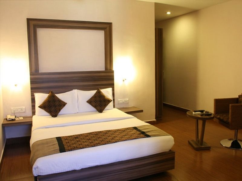 Octave La Sara Vista Hotel บังกาลอร์ ภายนอก รูปภาพ